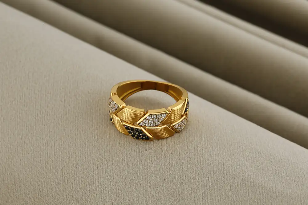 Men’s Gold Plated 925 Silver Ring VJ47